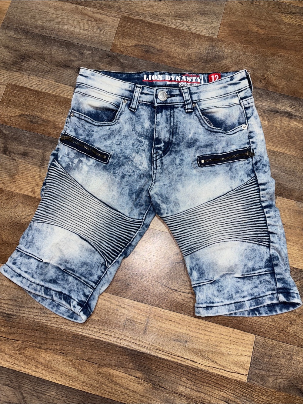 Lion Dynasty Kids' Acid-Wash Denim Shorts in Light Blue -Size 12 Slim